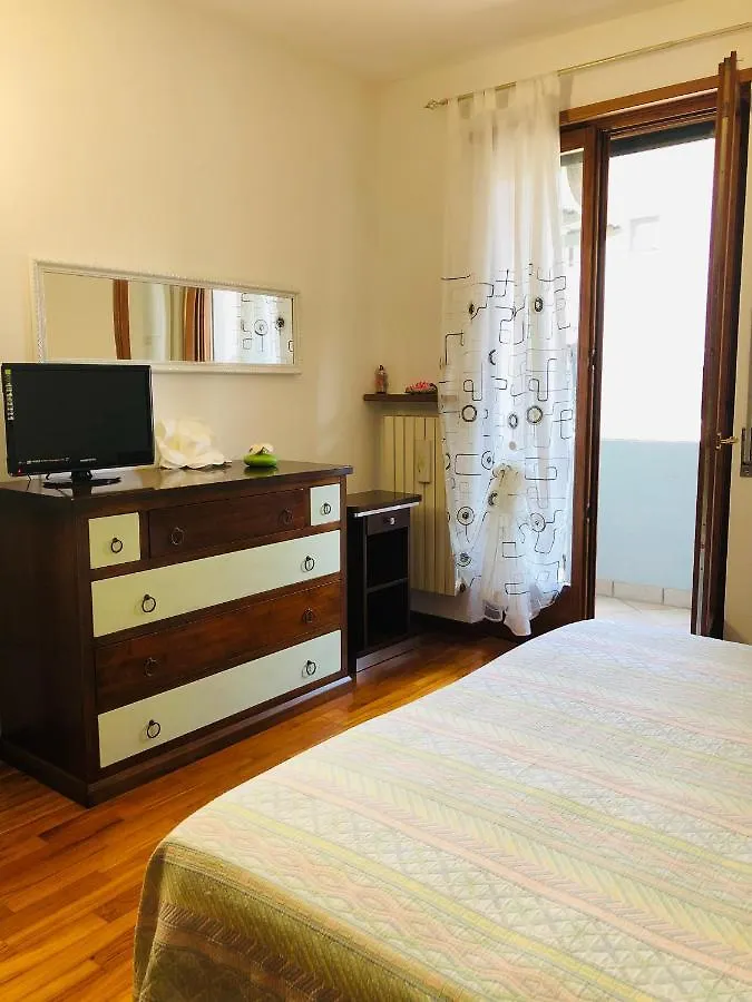 Apartment Ferienwohnung La Casa Sul Parco Valeggio sul Mincio Italien